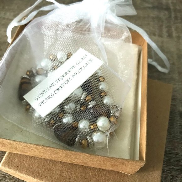 Genuine Tiger's Eye Stones and Glass Pearl Necklace - Picture 3 of 5